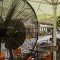 Leto nije nije počelo, a već udara iz sve snage Temperatura sutra i do 34 stepeni! Oglasio e RHMZ: Uveče mogući pljuskovi i…