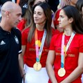 Španski sud odlučio da „prisilni“ poljubac predsednika fudbalskog saveza sa reprezentativkom Dženi Ermoso ne predstavlja…
