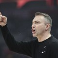 NBA liga kaznila Rajakovića sa 25.000 dolara zbog kritikovanja sudija: Udarao rukom o sto