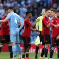 Junajted ispustio 3:0, pa uz pomoć var-a i penala prošao u finale FA kupa