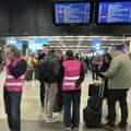 Panika u Parizu; Pronađena bomba, naređena hitna evakuacija FOTO/VIDEO
