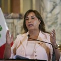 Predsednica Perua Dina Boluarte oslobođena istrage do kraja svog mandata 2026. godine