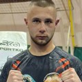 Bokser Nikola Stojadinović iz Leskovca osvojio još jednu medalju
