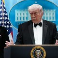 Loši rezultati ankete: Dve trećine Amerikanaca nezadovoljno smerom u kojem ide SAD, Trampov rejting u padu