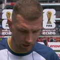 Edin Džeko posle haosa na Svetskom prvenstvu otišao na tribine: Skinuo dres i lično ga stavio na posebnu osobu