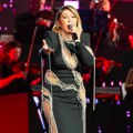 Kraljica domaće pop scene časti publiku i ovaj put