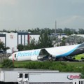 Avion "Amazona" izleteo sa piste i udario u vozila u Majamiju, petoro poginulih