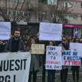 Kosovo: Četvrta noć protesta zbog presude Specijalizovanih veća u Hagu