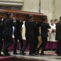 Sve više nepreuzetih tela pokojnika zbog rasta troškova sahrane u Kanadi