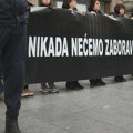 Žene u crnom i AŽC održali protest pod nazivom „Pamtimo žene silovane u ratu“