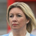 Zaharova: London pozvao ukrajinske trupe na paradu za Dan pobede iz očaja i beznađa