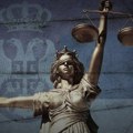 Advokatska komora Srbije: Predstavnici vlasti neskriveno vrše pritisak na rad policije, tužilaštva i suda