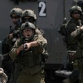 Idf: Teroristi bacili dve granate na centar za humanitarnu pomoć u Rafi