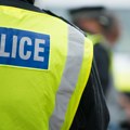 Četvoro uhapšenih, policajac udaren u glavu na antiimigracionom protestu u Londonu