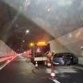 Saobraćajna nezgoda u tunelu Munjino brdo, povređene tri osobe