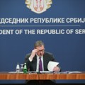 Vučić: „Od danas dizel skuplji za četiri dinara, a benzin za dva“