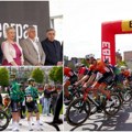 Spektakl na ulicama Beograda: Startovala velika međunarodna biciklistička trka