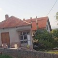 Žaklina i petoro dece šesti dan bez vode u Belom Bregu kod Leskovca