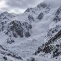 Lavina na Kavkazu odnela 11 života: Šest alpinista se i dalje vodi kao nestalo