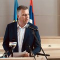 Jednokratna pomoć za kupovinu udžbenika, nova mera populacione politike koju predlaže gradonačelnik Vasić