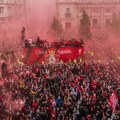 Užas na proslavi titule Liverpula: Uleteo automobilom u masu ljudi, skoro 50 povređenih (foto/video)