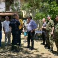 Ministar Gašić obišao vikend naselje Vinci koje je bilo zahvaćeno požarom