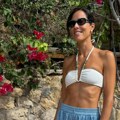 Ana bez Bastijana "gradi zamkove": Javila se sa plaže, sama je i blista