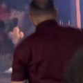 Voditelj zamalo poginuo na romskom veselju! Jezive scene, pojavio se snimak, evo šta se desilo