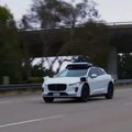Robotski taksiji i na auto-putevima u SAD: Autonomna vozila voziće putnike u oblastima San Franciska, Finiksa i Los Anđelesa