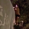 (Video) Darko Lazić doživeo neprijatnost na odmoru: Usred noći provaljivao u apartman, ostao na ulicu polugo