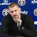 Nikola Jokić se iznervirao zbog jednog pitanja! Srbin saslušao novinara, pa odgovorom stavio tačku na ovu priču!