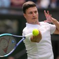 Kecmanović izgubio od Sinera u prvom kolu Vimbldona