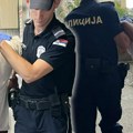 Snimak hapšenja sina zbog ubistva majke: Pogledajte trenutak kada policija hapsi osumnjičenog za zločin
