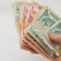 Bez dogovora o povećanju minimalca, Vučić najavljuje da će spustiti poreze i doprinose