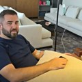 Aca kos priključen na infuziju Čedin prijatelj se oglasio na mrežama, sve zabrinuo objavom (foto)