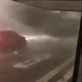 Nevreme napravilo totalni haos u nemačkoj: Minhen na udaru, oluja čupa drveće, naređena evakuacija (video)