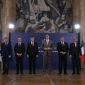 Vučić:Težak sastanak sa petorkom, narednih dana važni sastanci u Briselu