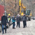 Vesić: Izgradnjom lokalnih puteva i priključenjem na autoput Ivanjica će postati još razvijenija
