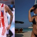 Da li je Teodora Džehverović skrivenom porukom mislila na Vildozu: Snimila spot u hali FMP i pomenula ovo...