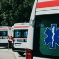 Noć u Beogradu: Devojka autom udarila u banderu u Vojvode Stepe, a lekarima Hitne oni su zadavali najviše muke