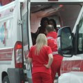 Jedna osoba teško povređena,preko 20 lakše, palo staklo ispred noćnog kluba u Splitu