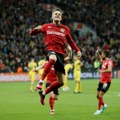 Transfer bomba još nije pukla, a nova zvezda fudbala morala da uđe u rat sa medijima