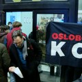 Interventna jedinica policije odblokirala Kulturni centar Beograd