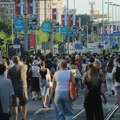 Ignorisali poziv opozicije, protest preselili ispred zgrada funkcionera: Studenti u blokadi nastavljaju delovanje, a važno…