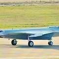 Kina pokazala mišiće: borbeni avion šeste generacije prvi put na pisti