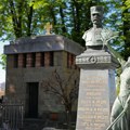 Prolećna sezona vođenih obilazaka Novog groblja završava se tradicionalnim obilaskom VIDEO