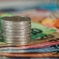 Prosek neto plata za april 2026: Jug Srbije na dnu, najsiromašnijiJablanički okrug i opština Preševo