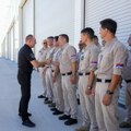 Helikopterska jedinica za 18 dana izbacila više od 5.000 tona vode: Vasiljević pohvalio policajce za gašenje požara