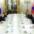 Zabrinutost zbog obnavljanja vojnih veza Slovačke sa Rusijom
