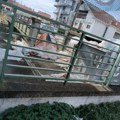Čitaoci javljaju: Pijaca u naselju Dubočica otvorena pre deset godina, nikada nije stavljena u funkciju a sada je na njoj…